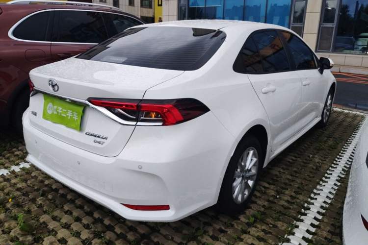 Used Toyota Corolla 2021 1.2T S-CVT Luxury Edition Rear Right 45 Deg