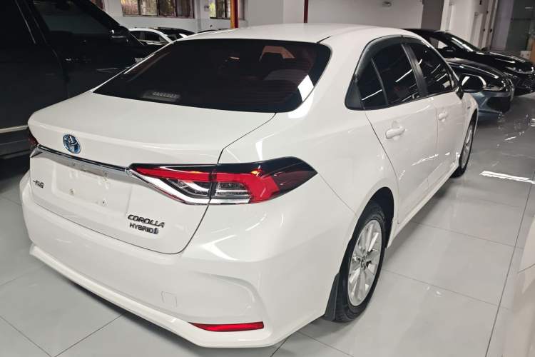 Used Toyota Corolla 2021 Dual-Motor 1.8L E-CVT Elite Edition Rear Right 45 Deg