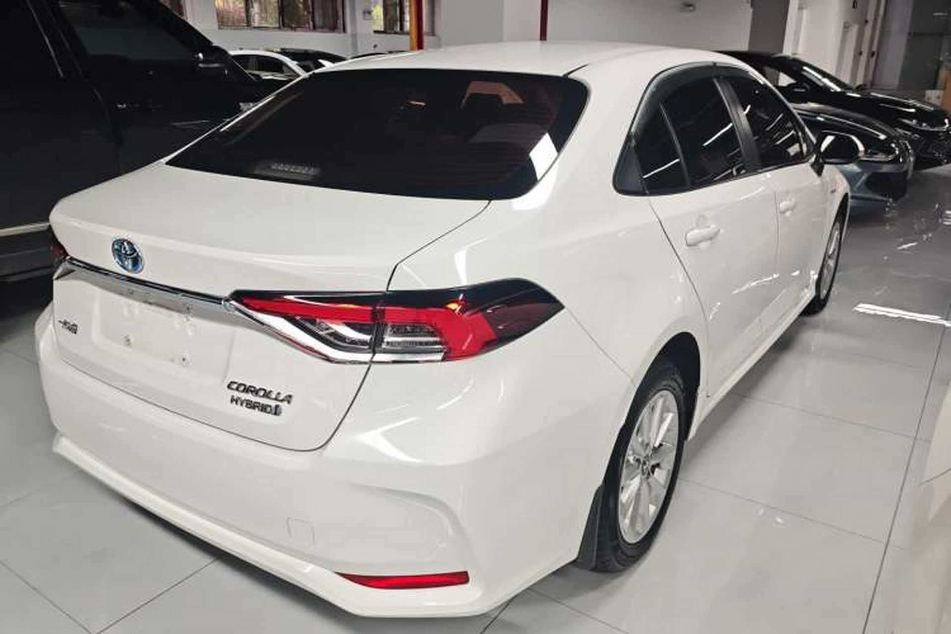 Used Toyota Corolla 2021 Dual-Motor 1.8L E-CVT Elite Edition Rear Right 45 Deg