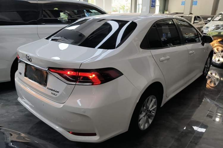 Used Toyota Corolla 2021 1.2T S-CVT Luxury Edition Rear Right 45 Deg