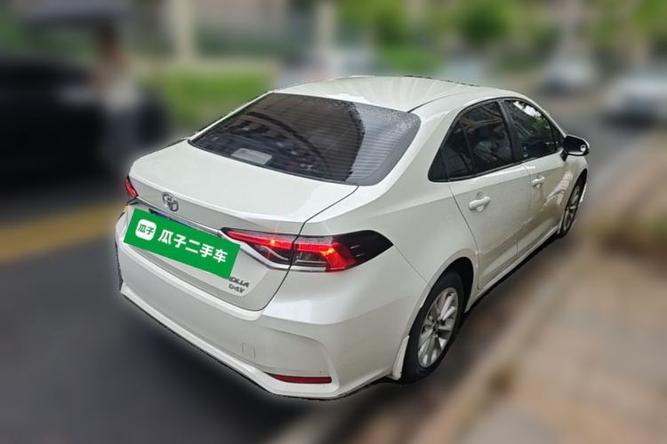 Used Toyota Corolla 2021 1.2T S-CVT Luxury Edition Rear Right 45 Deg