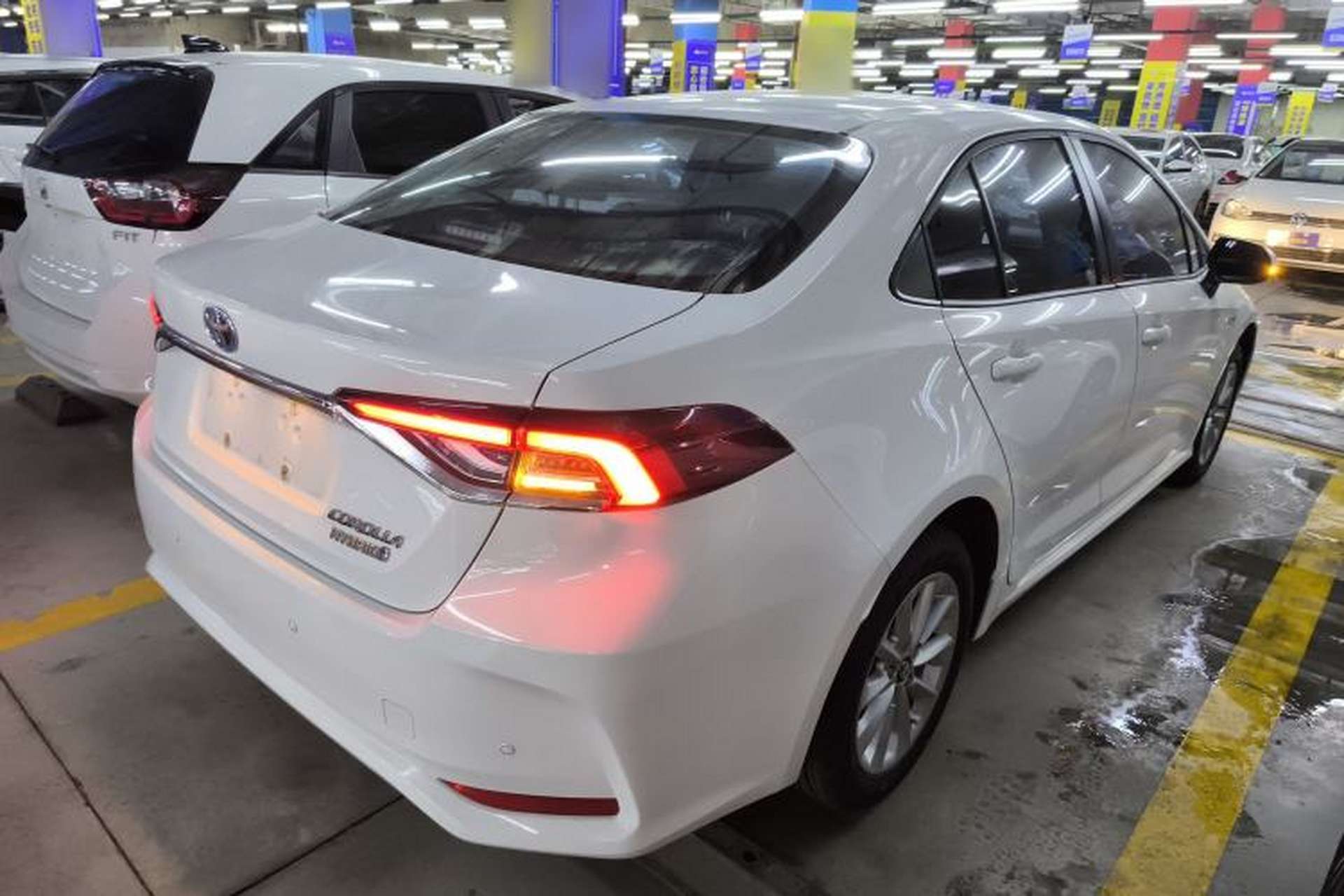Used Toyota Corolla 2021 Dual-Motor 1.8L E-CVT Elite Edition Rear Right 45 Deg