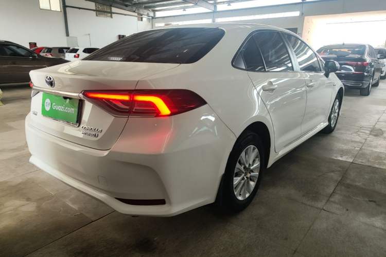 Used Toyota Corolla 2021 Dual-Engine 1.8L E-CVT Pioneer Edition Rear Right 45 Deg