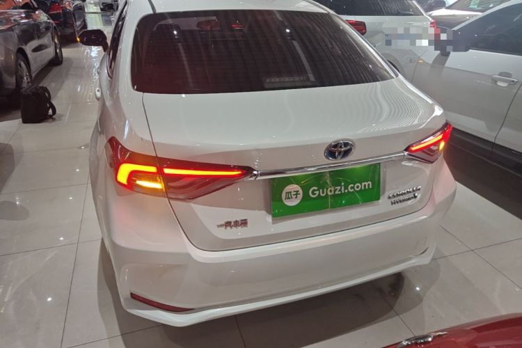 Used Toyota Corolla 2021 Dual-Motor 1.8L E-CVT Elite Edition Rear