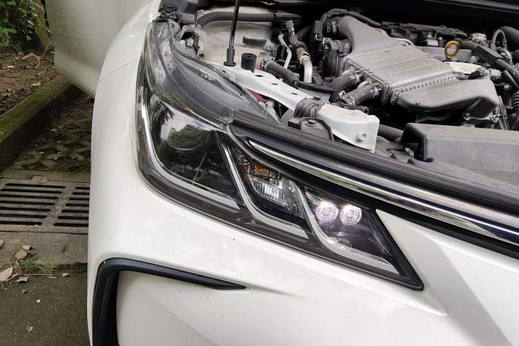 Used Toyota Corolla 2021 1.2T S-CVT Elite PLUS Edition Right Front Headlight