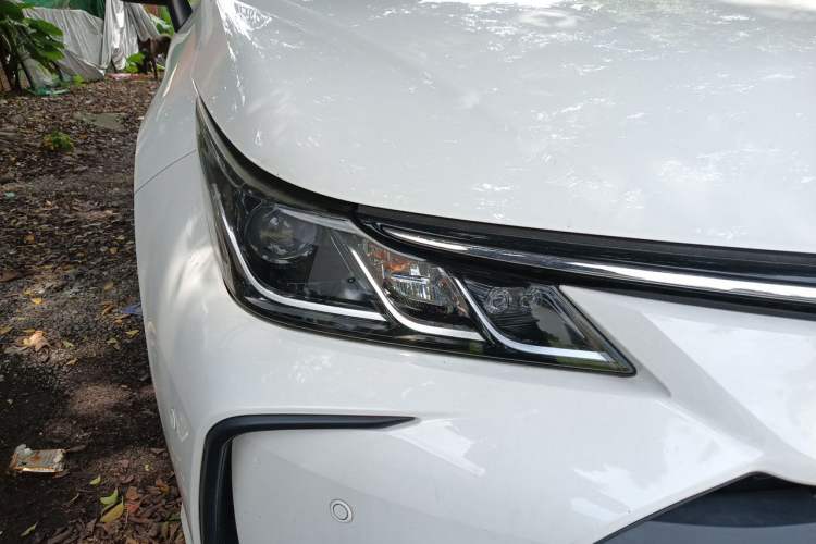 Used Toyota Corolla 2021 1.2T S-CVT Pioneer PLUS Edition Right Front Headlight