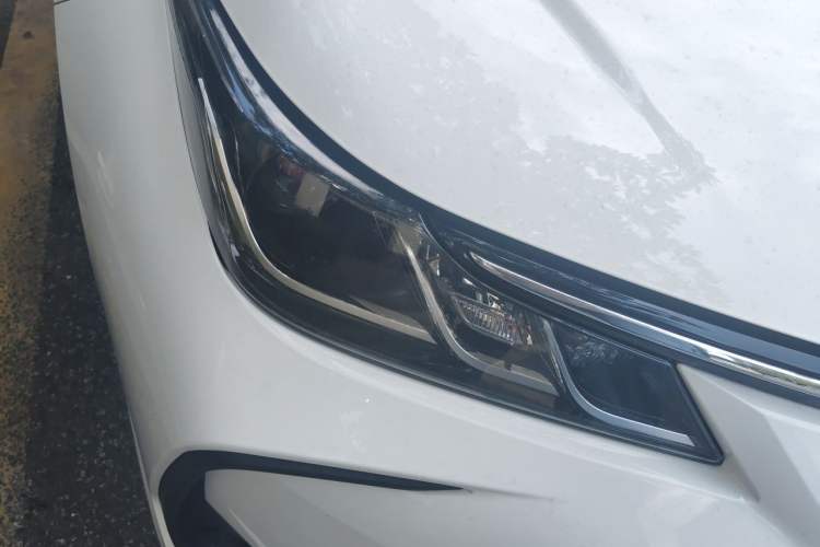 Used Toyota Corolla 2021 1.2T S-CVT Luxury Edition Right Front Headlight
