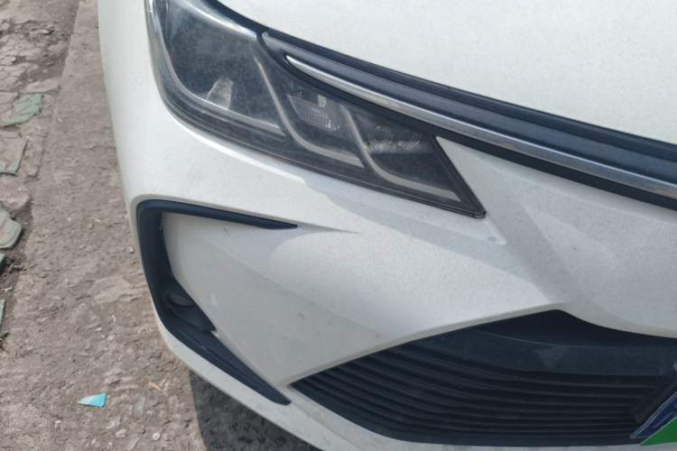 Used Toyota Corolla 2021 Dual-Motor 1.8L E-CVT Elite Edition Right Front Headlight