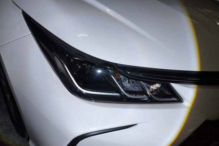 Used Toyota Corolla 2021 1.2T S-CVT Elite PLUS Edition Right Front Headlight