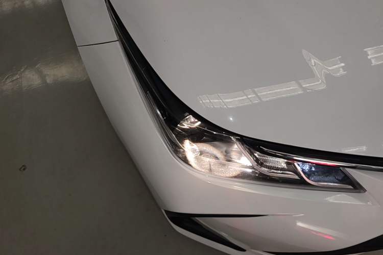 Used Toyota Corolla 2021 Dual-Engine 1.8L E-CVT Pioneer Edition Right Front Headlight