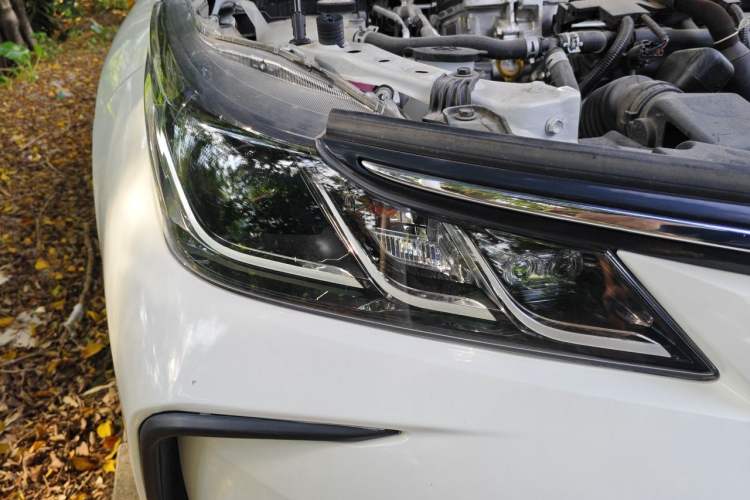 Used Toyota Corolla 2021 Dual-Motor 1.8L E-CVT Elite Edition Right Front Headlight