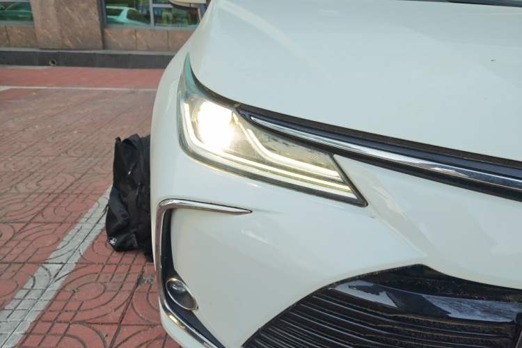 Used Toyota Corolla 2021 TNGA 1.5L CVT Elite Edition Right Front Headlight