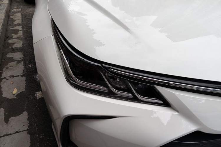 Used Toyota Corolla 2021 1.2T S-CVT Elite PLUS Edition Right Front Headlight