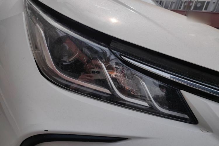 Used Toyota Corolla 2021 Dual-Motor 1.8L E-CVT Elite Edition Right Front Headlight