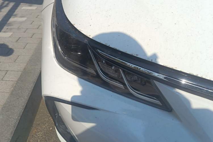 Used Toyota Corolla 2021 Dual-Engine 1.8L E-CVT Pioneer Edition Right Front Headlight