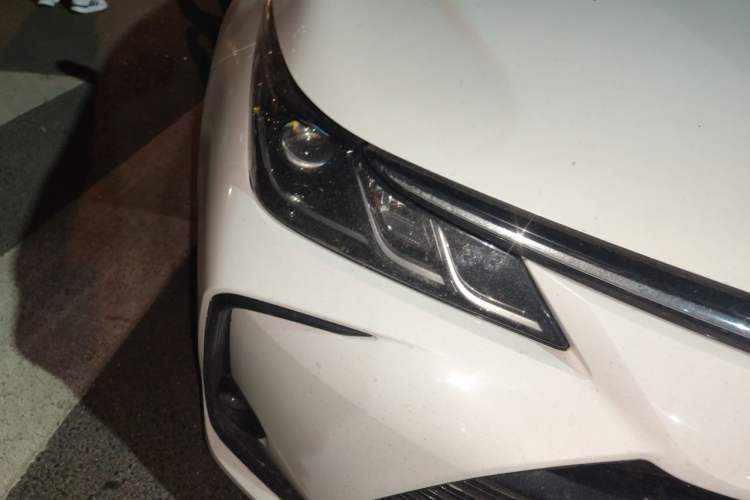 Used Toyota Corolla 2021 Dual-Motor 1.8L E-CVT Elite Edition Right Front Headlight