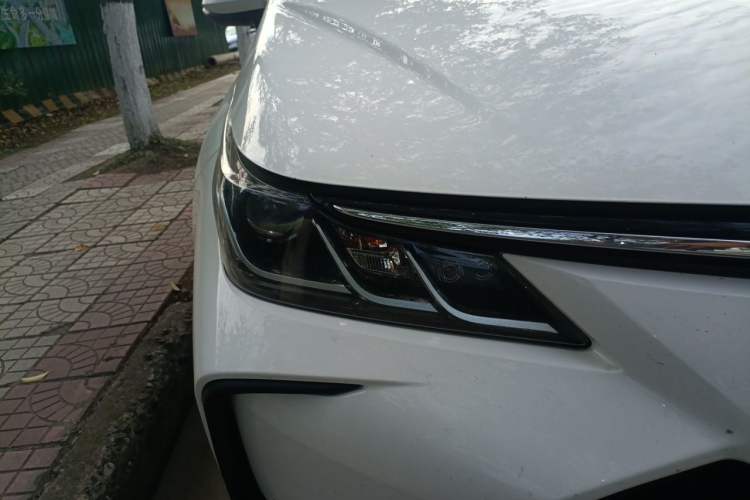 Used Toyota Corolla 2021 1.2T S-CVT Elite Edition Right Front Headlight