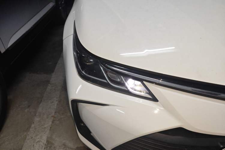 Used Toyota Corolla 2021 1.2T S-CVT Pioneer Edition Right Front Headlight