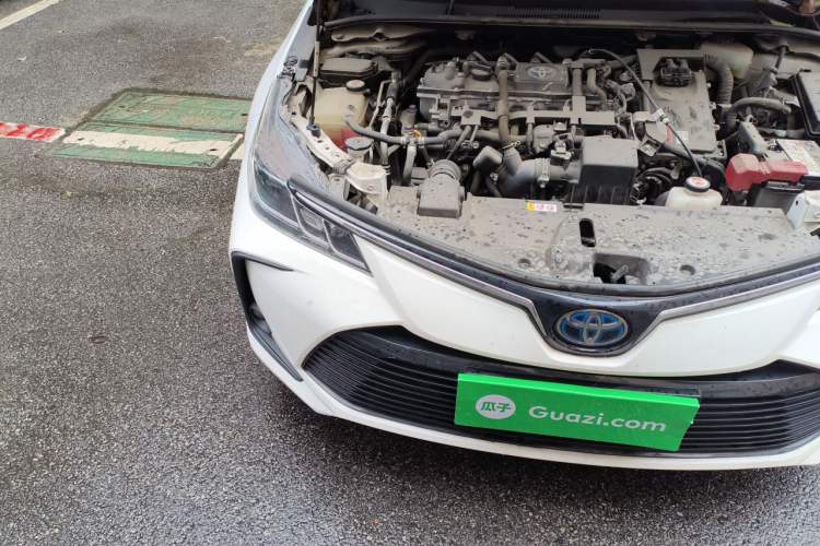 Used Toyota Corolla 2021 Dual-Motor 1.8L E-CVT Elite Edition Right Front Headlight