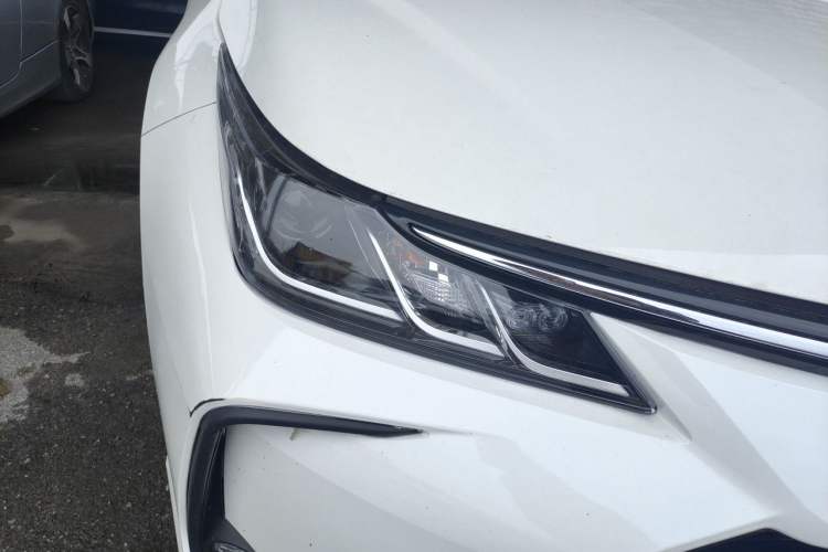 Used Toyota Corolla 2021 1.2T S-CVT Pioneer PLUS Edition Right Front Headlight