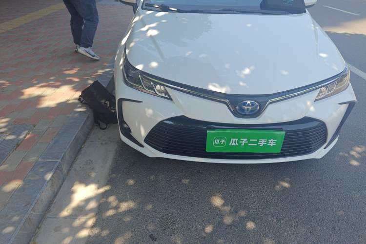 Used Toyota Corolla 2021 Dual-Motor 1.8L E-CVT Elite Edition Right Front Headlight