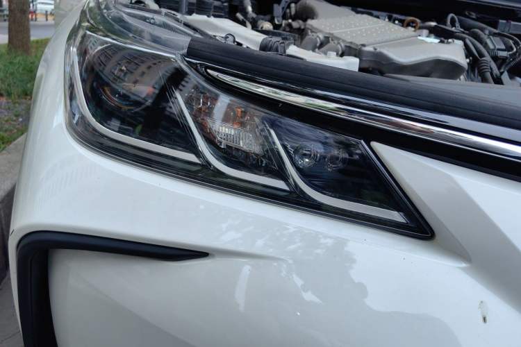 Used Toyota Corolla 2021 1.2T S-CVT Elite PLUS Edition Right Front Headlight