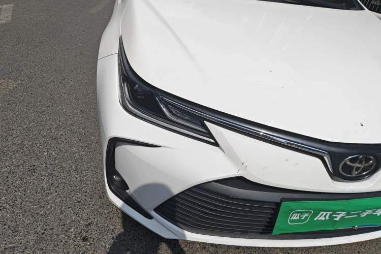 Used Toyota Corolla 2021 TNGA 1.5L CVT Pioneer Edition Right Front Headlight
