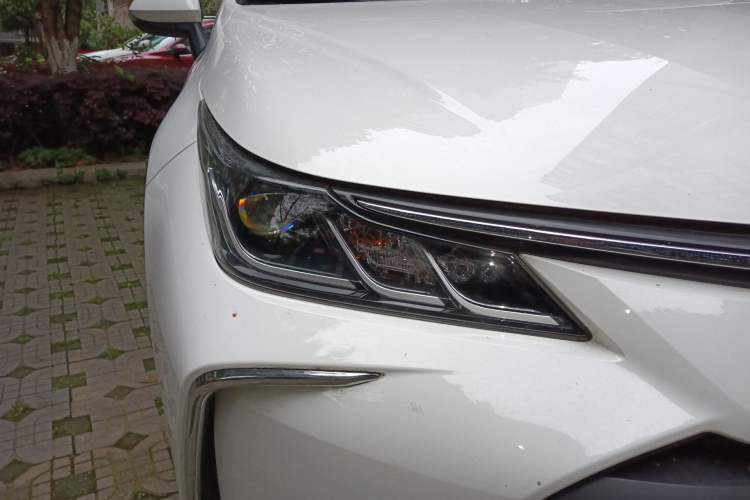 Used Toyota Corolla 2021 1.2T S-CVT Pioneer PLUS Edition Right Front Headlight