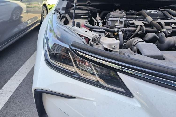 Used Toyota Corolla 2021 Dual-Engine 1.8L E-CVT Pioneer Edition Right Front Headlight