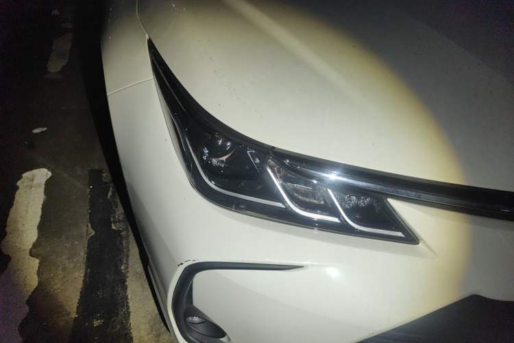 Used Toyota Corolla 2021 1.2T S-CVT Luxury Edition Right Front Headlight