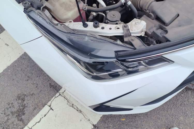 Used Toyota Corolla 2021 Dual-Engine 1.8L E-CVT Pioneer Edition Right Front Headlight