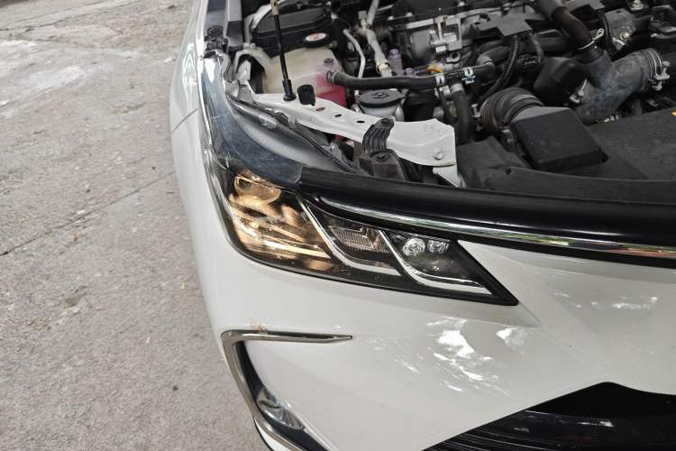 Used Toyota Corolla 2021 Dual-Motor 1.8L E-CVT Elite Edition Right Front Headlight