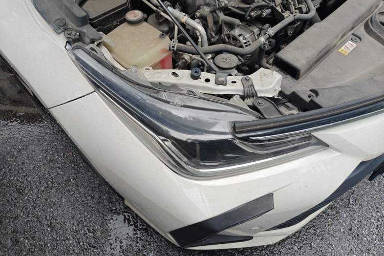 Used Toyota Corolla 2021 TNGA 1.5L CVT Pioneer Edition Right Front Headlight