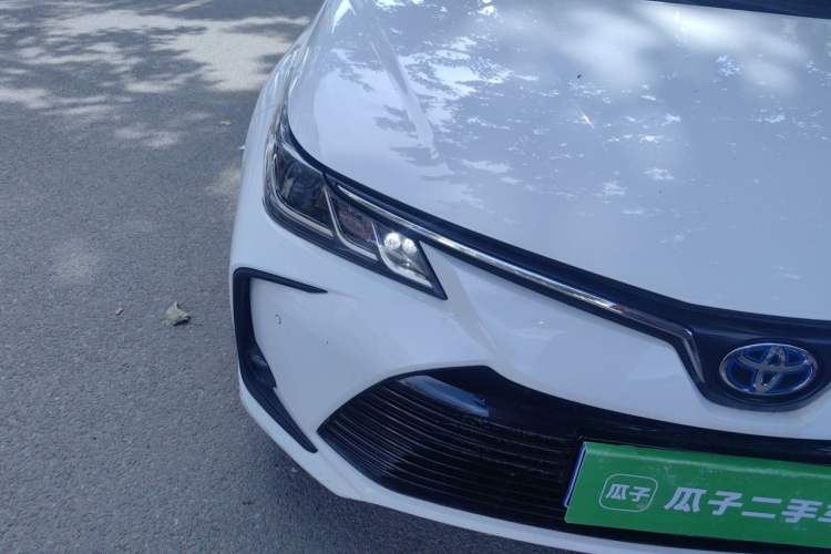 Used Toyota Corolla 2021 Dual-Motor 1.8L E-CVT Elite Edition Right Front Headlight
