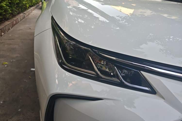 Used Toyota Corolla 2021 1.2T S-CVT Elite Edition Right Front Headlight