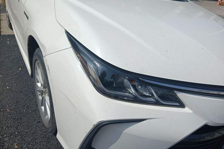Used Toyota Corolla 2021 Dual-Motor 1.8L E-CVT Elite Edition Right Front Headlight