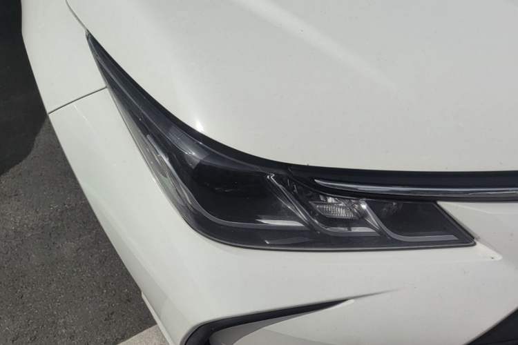 Used Toyota Corolla 2021 1.2T S-CVT Pioneer PLUS Edition Right Front Headlight