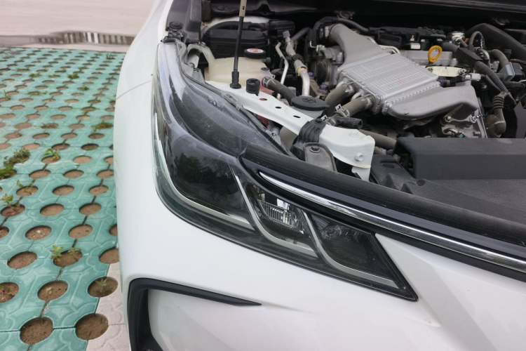 Used Toyota Corolla 2021 1.2T S-CVT Pioneer Edition Right Front Headlight