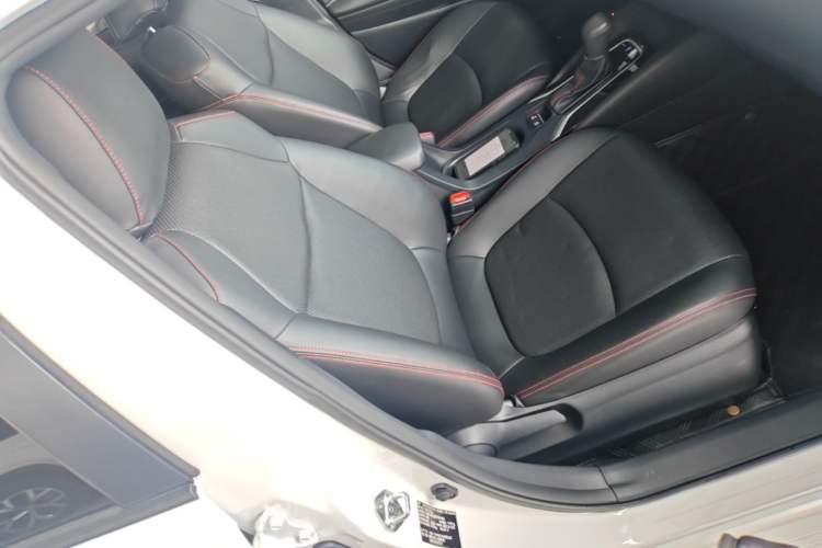 Used Toyota Corolla 2021 1.2T S-CVT Elite PLUS Edition Right Front Seat