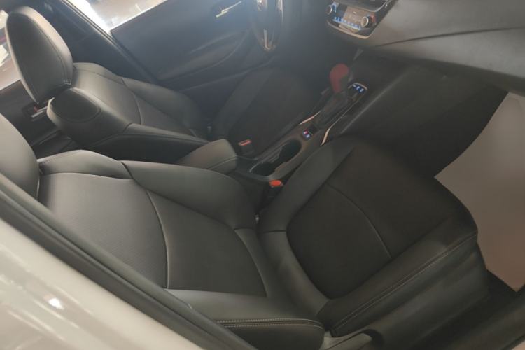 Used Toyota Corolla 2021 1.2T S-CVT Elite PLUS Edition Right Front Seat