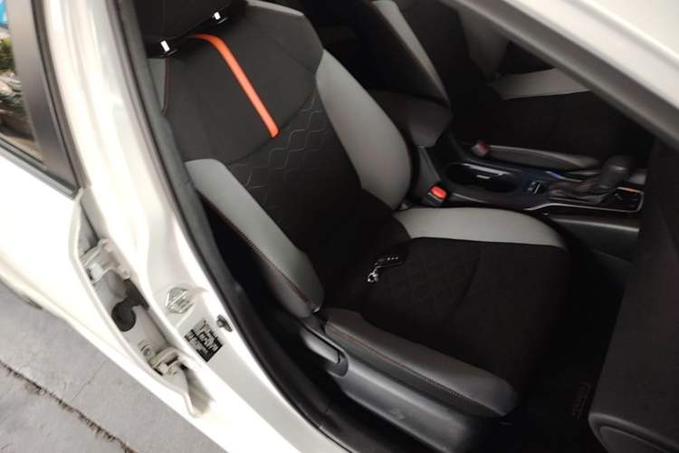 Used Toyota Corolla 2021 1.2T S-CVT Pioneer PLUS Edition Right Front Seat