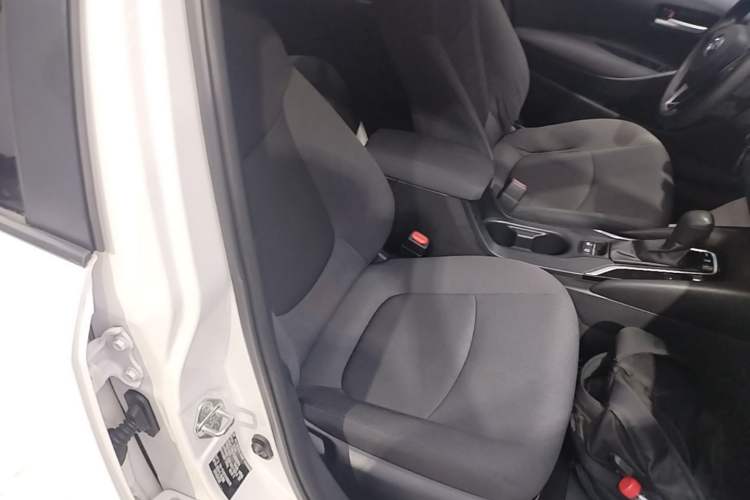 Used Toyota Corolla 2021 TNGA 1.5L CVT Pioneer Edition Right Front Seat