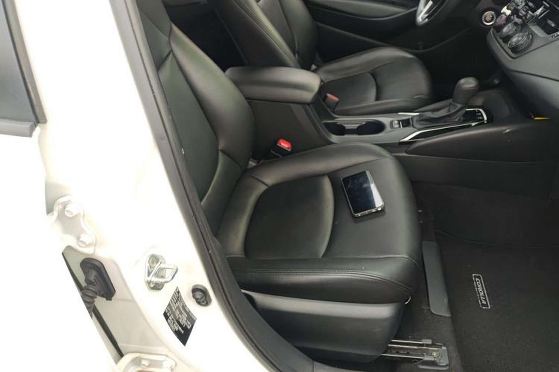 Used Toyota Corolla 2021 1.2T S-CVT Pioneer Edition Right Front Seat