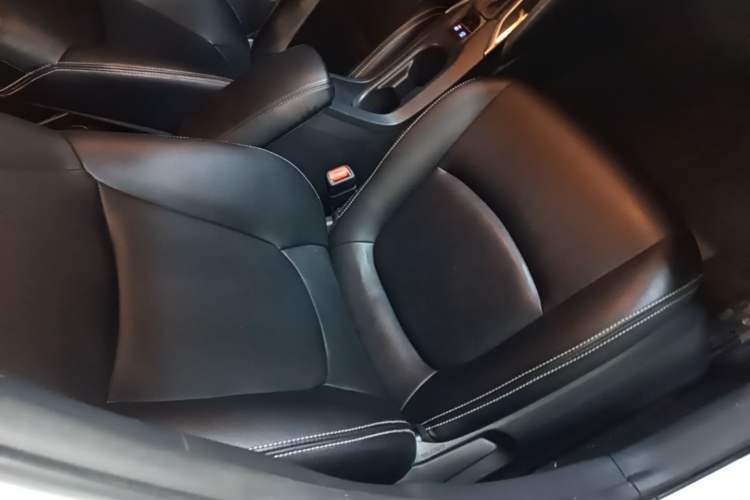 Used Toyota Corolla 2021 1.2T S-CVT Elite PLUS Edition Right Front Seat