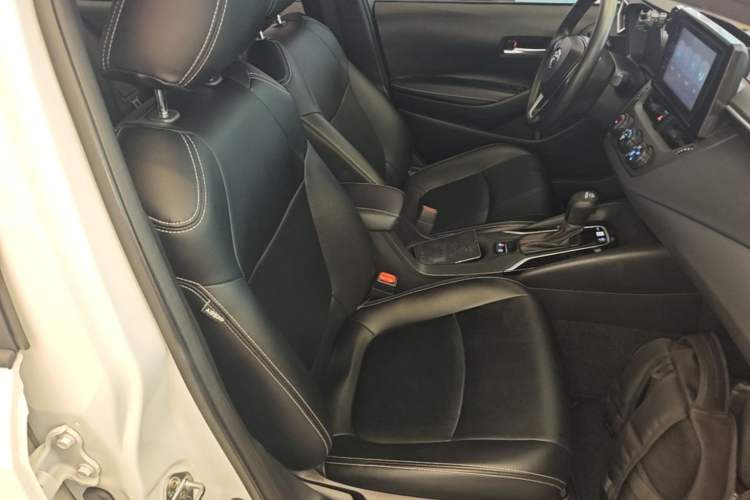 Used Toyota Corolla 2021 1.2T S-CVT Pioneer PLUS Edition Right Front Seat