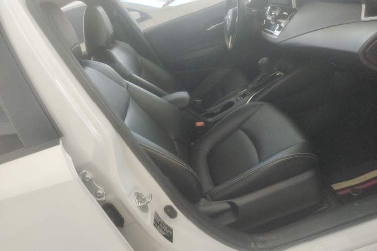 Used Toyota Corolla 2021 1.2T S-CVT Elite PLUS Edition Right Front Seat