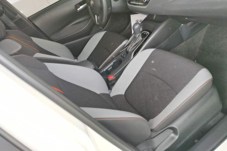 Used Toyota Corolla 2021 1.2T S-CVT Elite PLUS Edition Right Front Seat