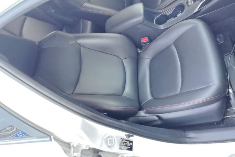 Used Toyota Corolla 2021 1.2T S-CVT Elite PLUS Edition Right Front Seat