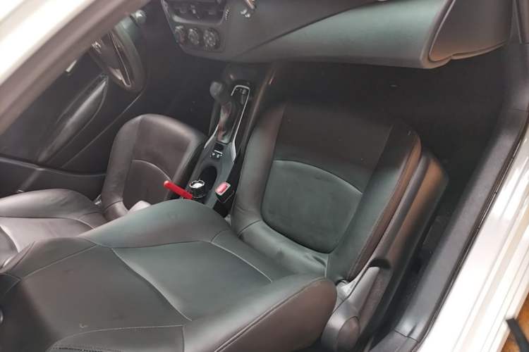 Used Toyota Corolla 2021 1.2T S-CVT Pioneer PLUS Edition Right Front Seat