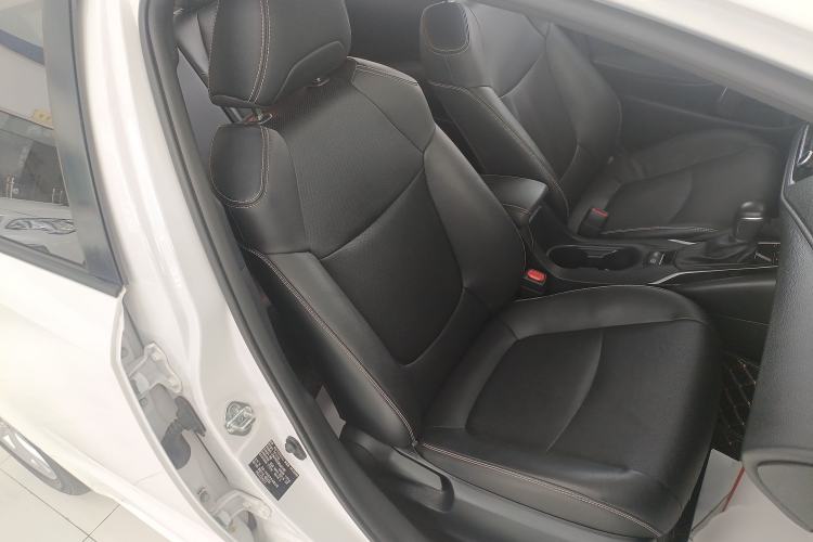 Used Toyota Corolla 2021 1.2T S-CVT Luxury Edition Right Front Seat